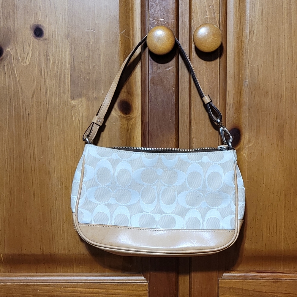 Coach Vintage Cream  Signature C Purse